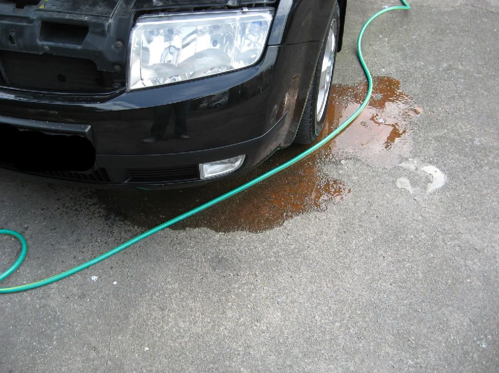 1.4mpi changing thermostat and flushing coolant system Skoda Fabia